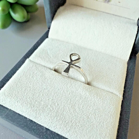925 Sterling Silver Vintage Egyptian Ankh Oxidized Ring Size 6 Key of Life - Picture 4 of 8